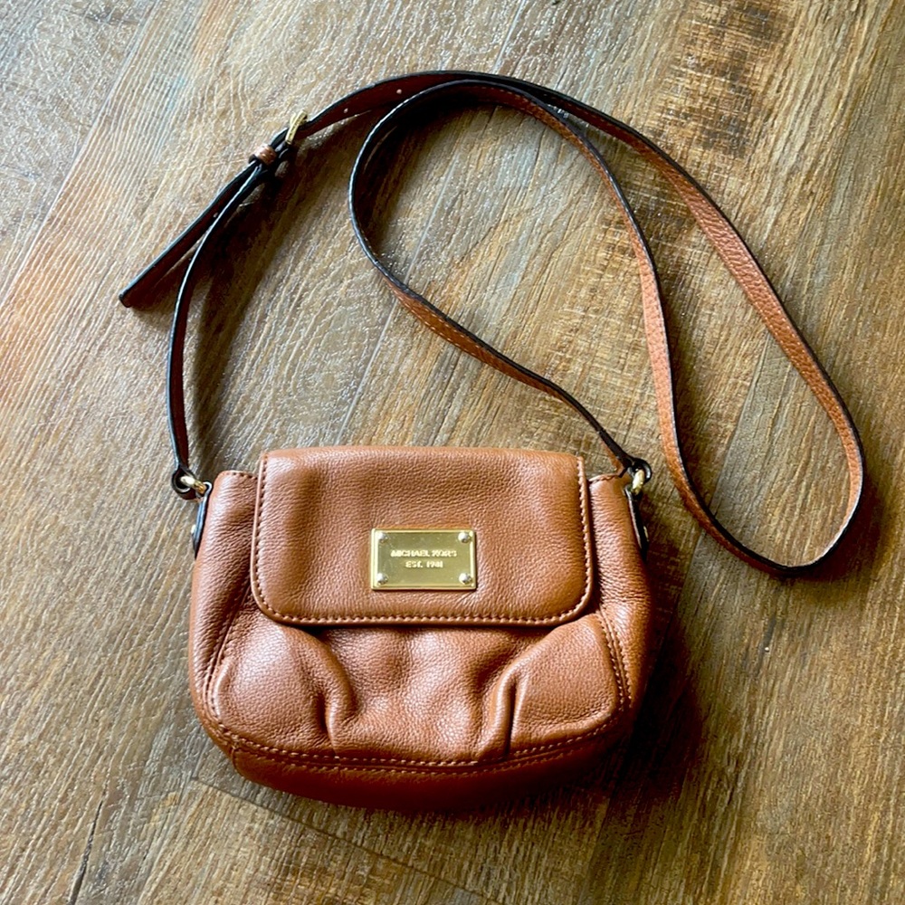 MICHAEL KORS CROSSBODY